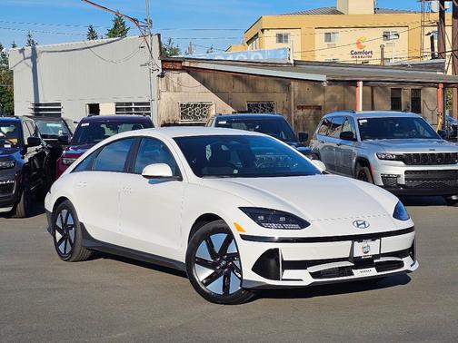 2025 Hyundai IONIQ 6 SE