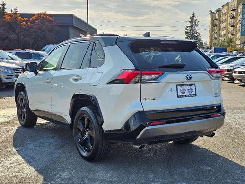 2021 Toyota RAV4 Hybrid XSE