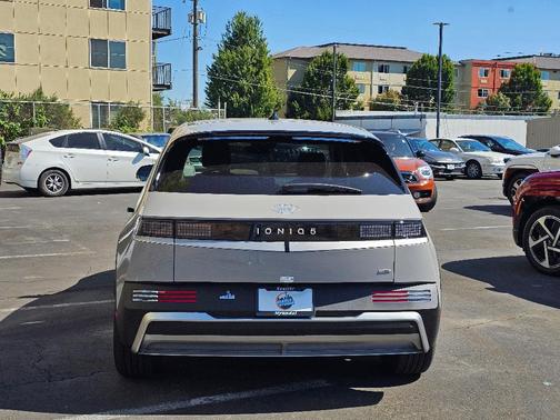 2025 Hyundai IONIQ 5 SE