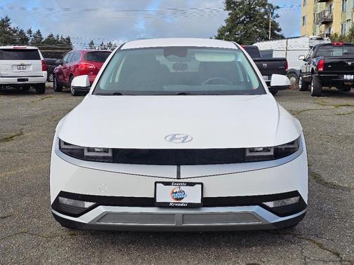 White 2024 Hyundai IONIQ 5 SEL