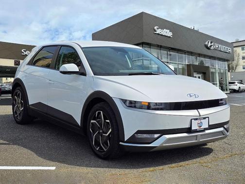 White 2024 Hyundai IONIQ 5 SEL