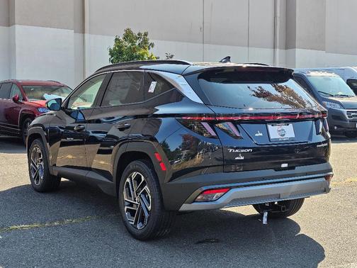 2025 Hyundai TUCSON Hybrid Limited