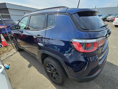 2018 Jeep Compass Sport