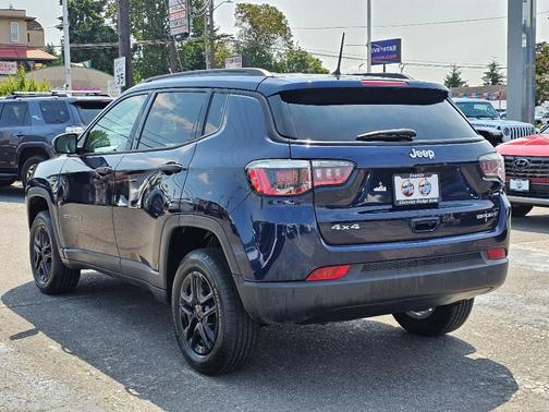2018 Jeep Compass Sport