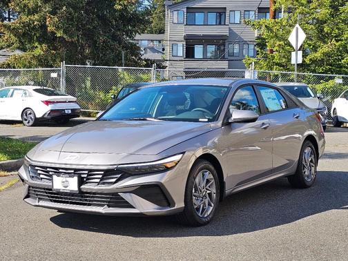 2025 Hyundai ELANTRA HEV Blue