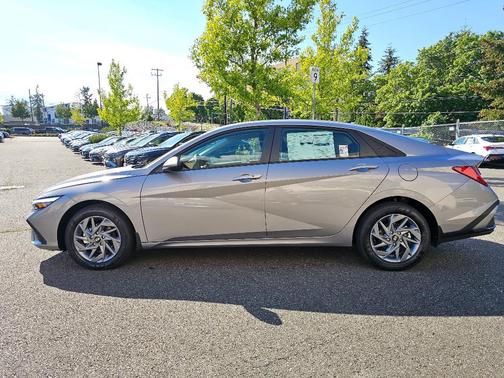 2025 Hyundai ELANTRA HEV Blue