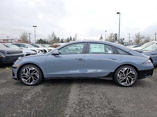 2025 Hyundai IONIQ 6 SEL