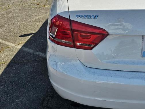 2015 Volkswagen Passat 1.8T Limited Edition