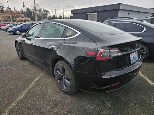 Black 2019 Tesla Model 3 Standard Range Plus