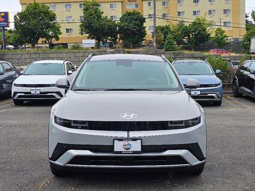 2025 Hyundai IONIQ 5 SEL