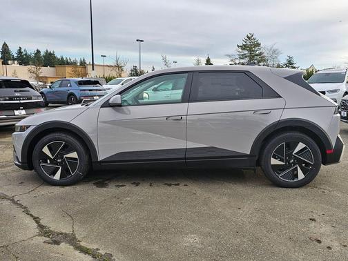 2026 Hyundai IONIQ 5 SE Standard Range