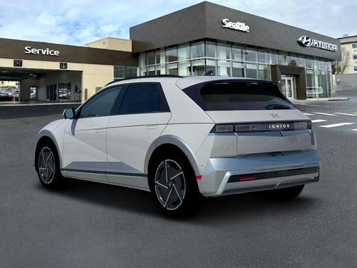 2025 Hyundai IONIQ 5 Limited