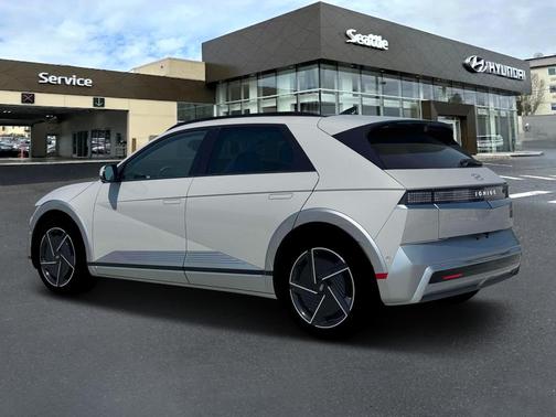 2025 Hyundai IONIQ 5 Limited