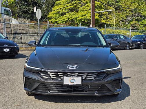 2025 Hyundai ELANTRA HEV Blue