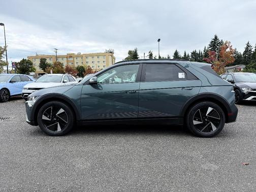 2025 Hyundai IONIQ 5 SEL