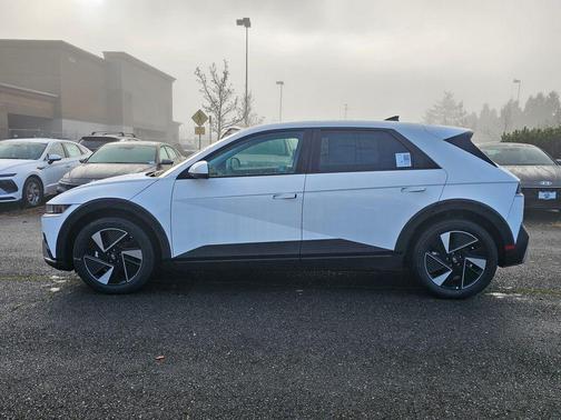 2026 Hyundai IONIQ 5 SE Standard Range