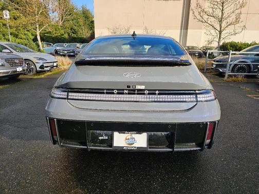 2025 Hyundai IONIQ 6 SEL