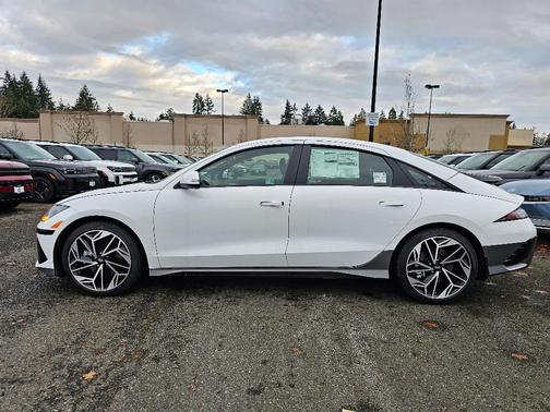 2025 Hyundai IONIQ 6 SEL
