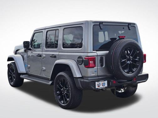 Billet Silver Metallic Clearcoat 2021 Jeep Wrangler Unlimited 4xe Sahara