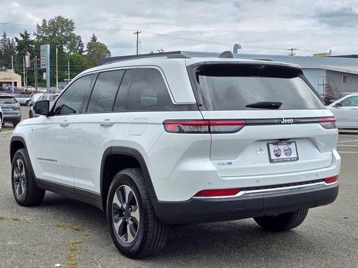 Bright White Clearcoat 2022 Jeep Grand Cherokee 4xe Base