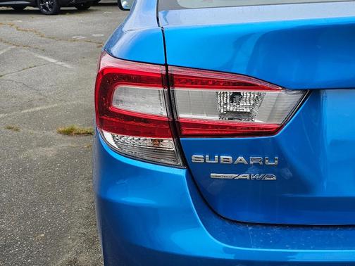 2022 Subaru Impreza Base