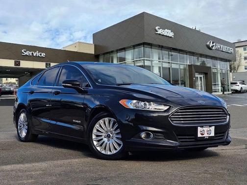2015 Ford Fusion Hybrid SE