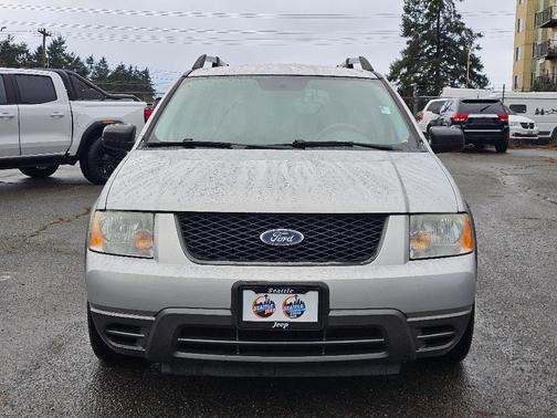 2005 Ford Freestyle SE