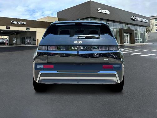 2025 Hyundai IONIQ 5 SEL