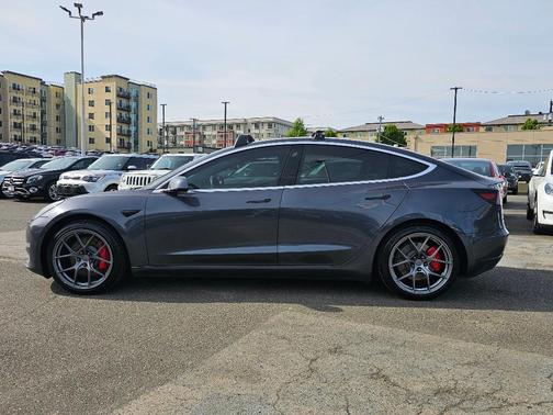 2019 Tesla Model 3 Long Range