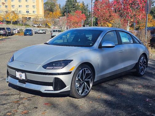 2025 Hyundai IONIQ 6 SEL