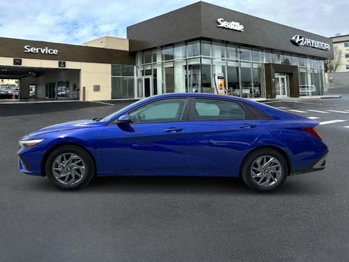 2025 Hyundai ELANTRA HEV Blue