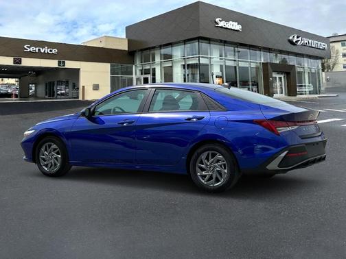 2025 Hyundai ELANTRA HEV Blue