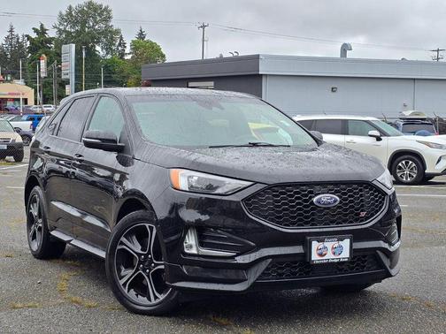 Black Metallic 2019 Ford Edge ST