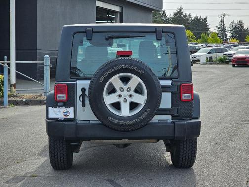 2015 Jeep Wrangler Sport
