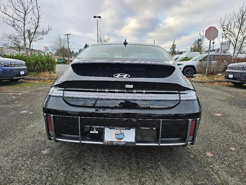 2025 Hyundai IONIQ 6 SEL