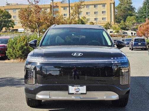 2026 Hyundai IONIQ 9 S
