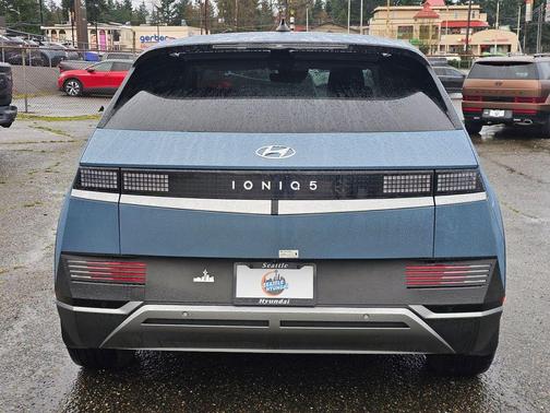 2024 Hyundai IONIQ 5 SEL