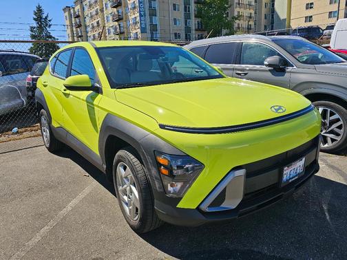 2024 Hyundai KONA SE