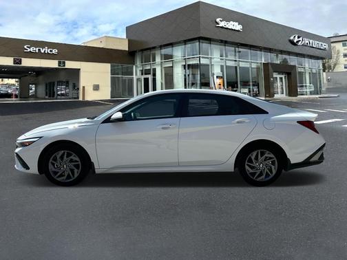 2025 Hyundai ELANTRA HEV Blue