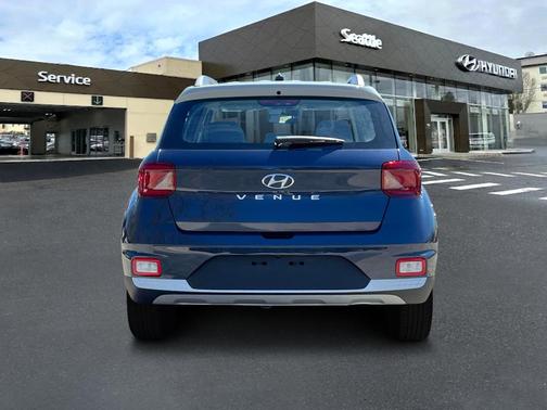 2025 Hyundai VENUE Limited