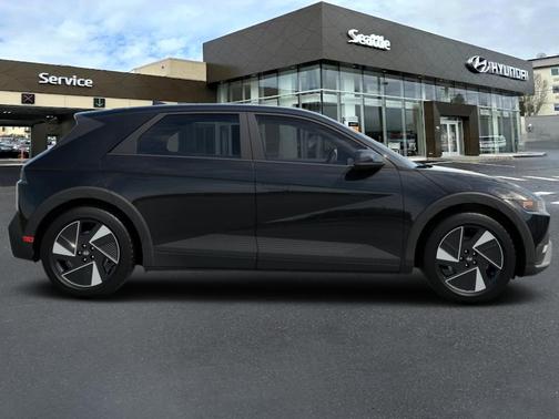 2025 Hyundai IONIQ 5 SE