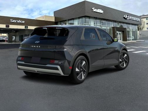 2025 Hyundai IONIQ 5 SE