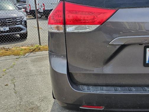 2012 Toyota Sienna Base