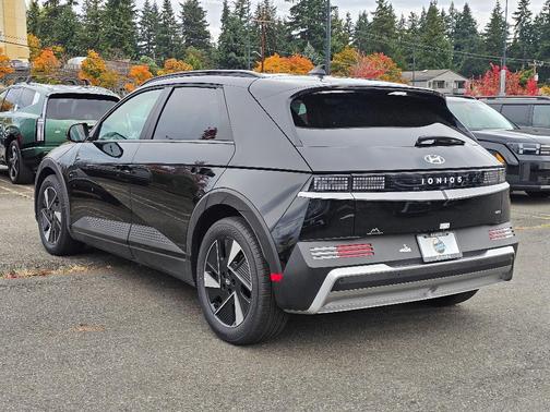 2025 Hyundai IONIQ 5 SEL