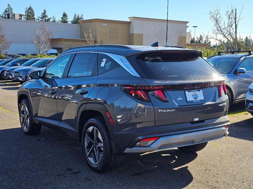 2026 Hyundai TUCSON Hybrid SEL