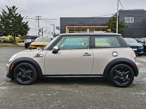 2013 MINI Hardtop Cooper