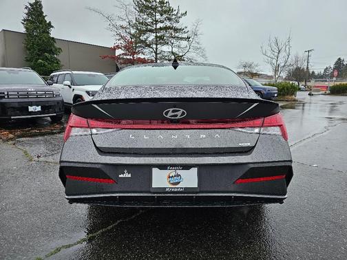 2025 Hyundai ELANTRA HEV SEL Sport