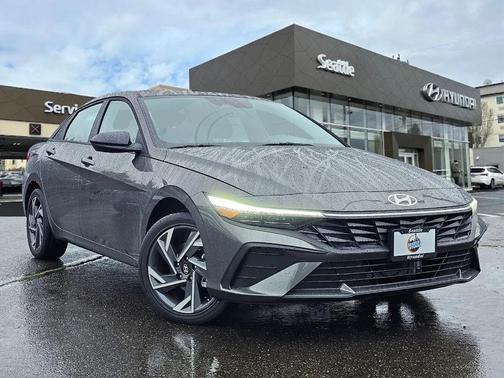 2025 Hyundai ELANTRA HEV SEL Sport