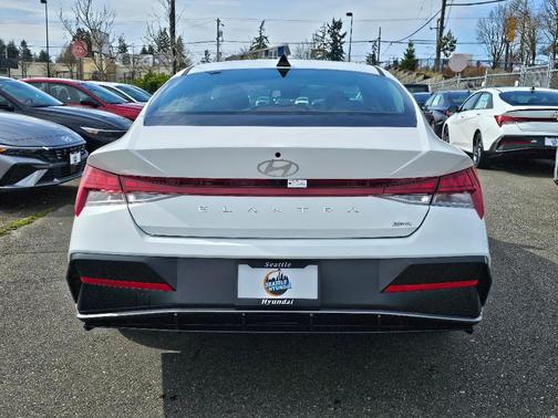 2025 Hyundai ELANTRA HEV Limited