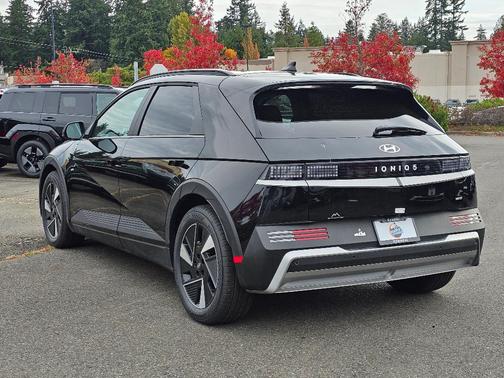 2025 Hyundai IONIQ 5 SEL